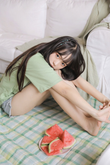在医务室被教官做到腿软农村野外性BBw